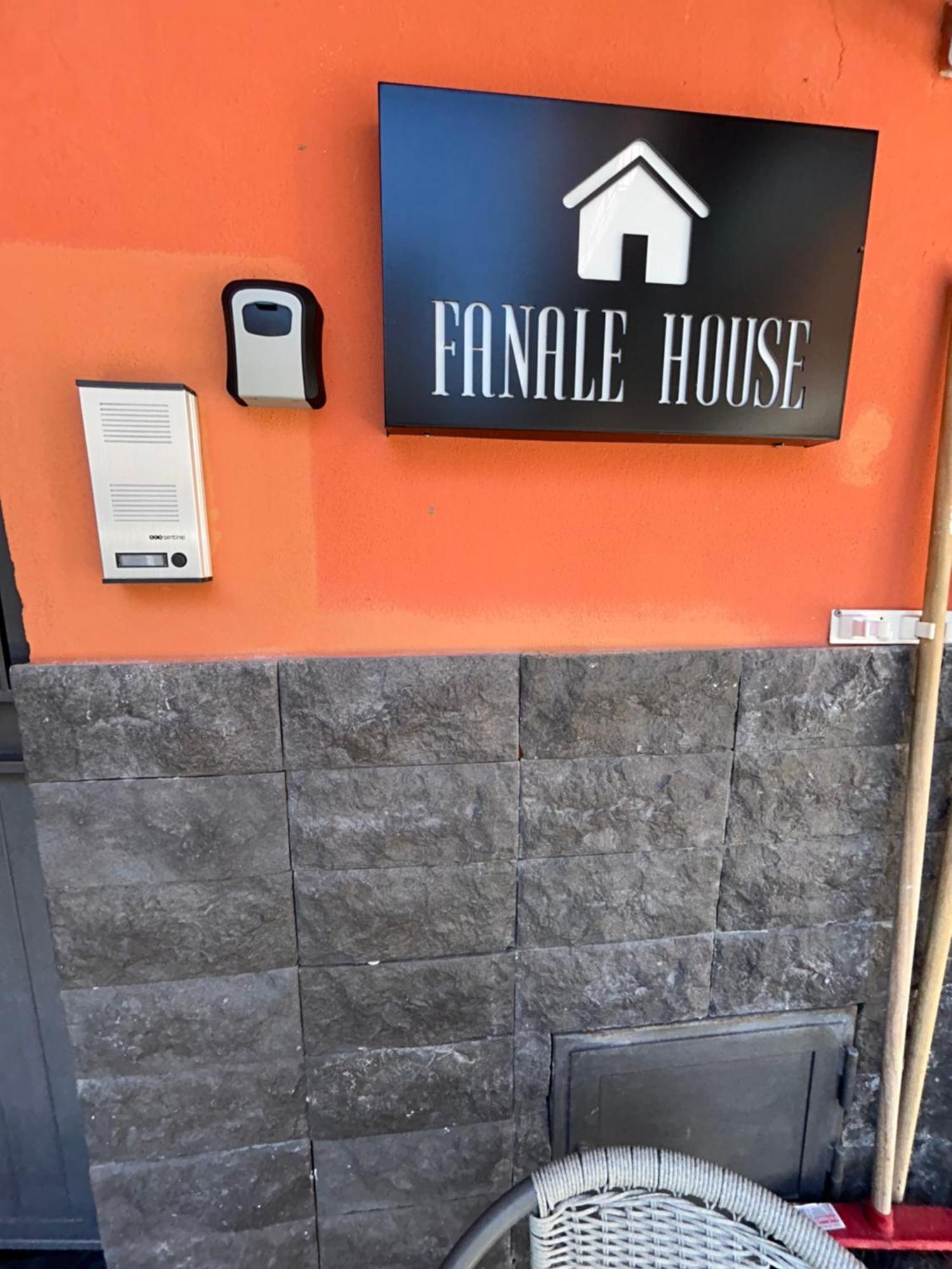 Апартаменты Fanale House Катания Экстерьер фото